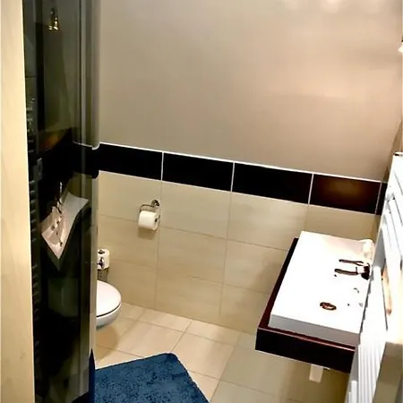 Relax J&l * Paucsinalehota